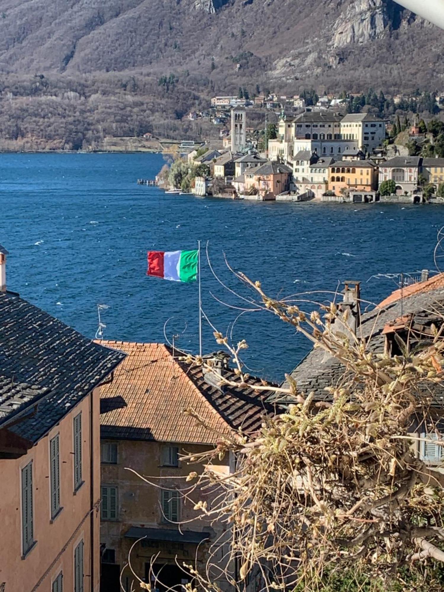 -Ortaflats- Appartamento Gli Archi Orta San Giulio Zewnętrze zdjęcie