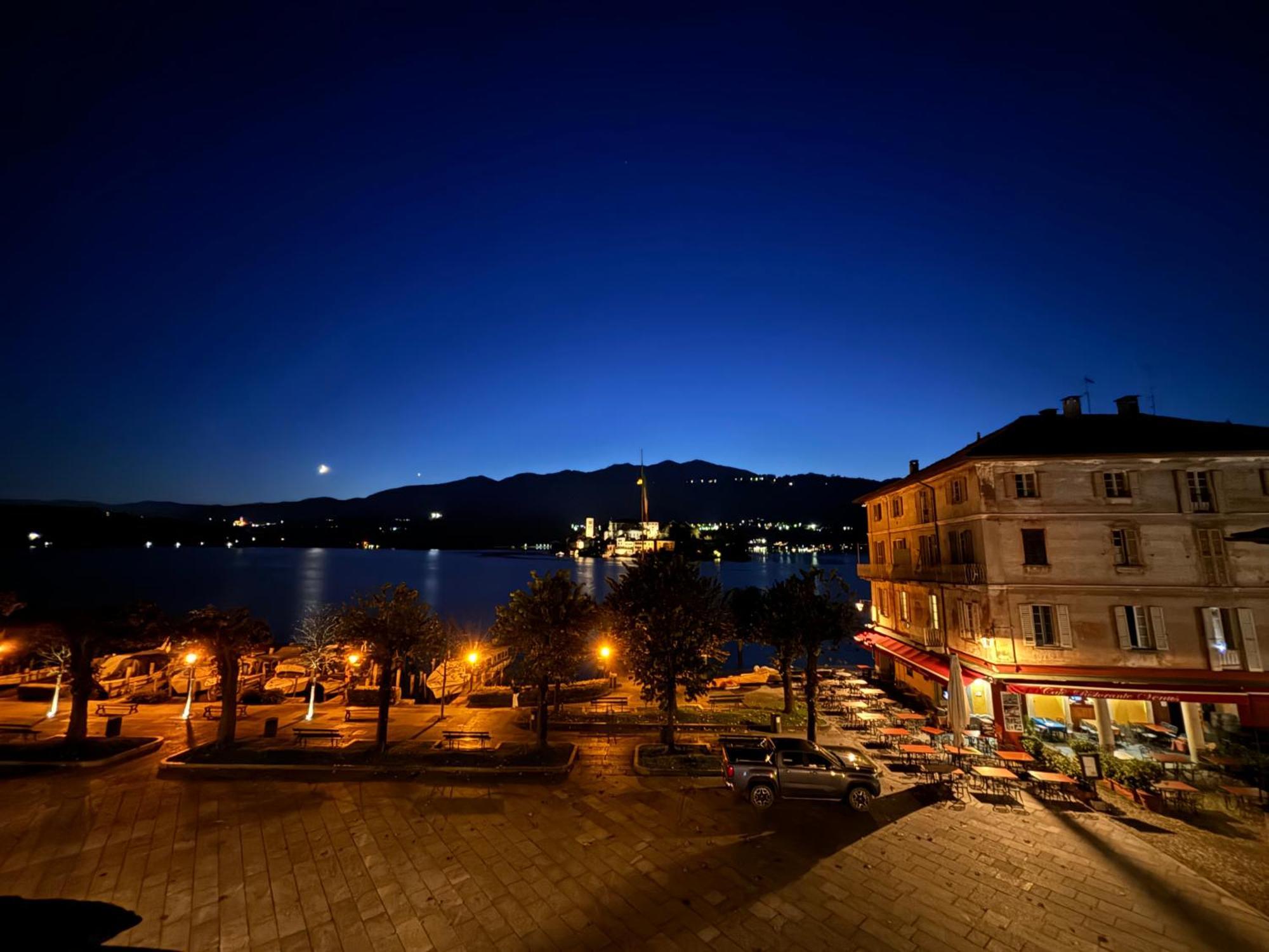 -Ortaflats- Appartamento Gli Archi Orta San Giulio Zewnętrze zdjęcie